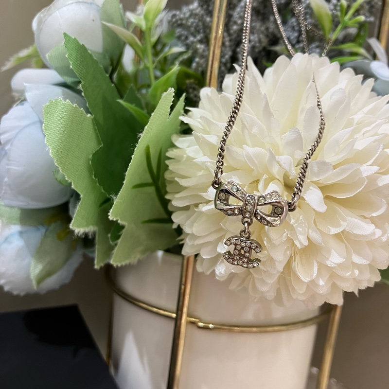 TK2001	香奈兒 蝴蝶水鑽 頸鏈Chanel Ribbon With CC Logo Crystal x PHW Necklace-11