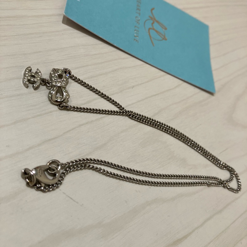 TK2001	香奈兒 蝴蝶水鑽 頸鏈Chanel Ribbon With CC Logo Crystal x PHW Necklace-12