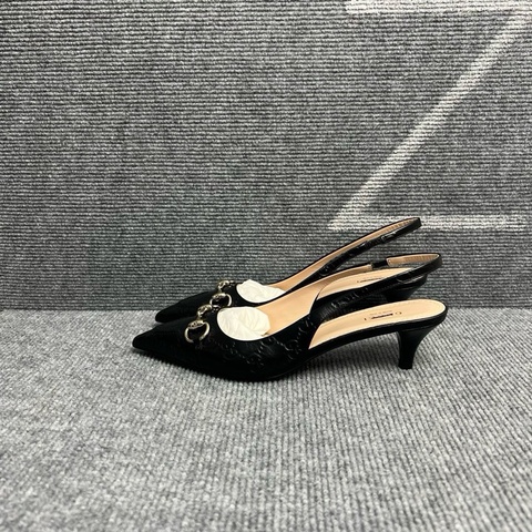 未使用品 Gucci古馳 GG logo黑色皮面馬銜扣涼鞋 37.5碼