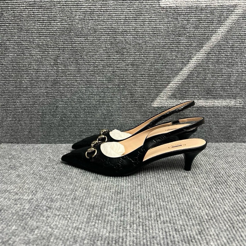 未使用品 Gucci古馳 GG logo黑色皮面馬銜扣涼鞋 37.5碼-0