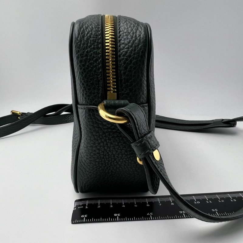 Prada 粒面小牛皮相機包-3