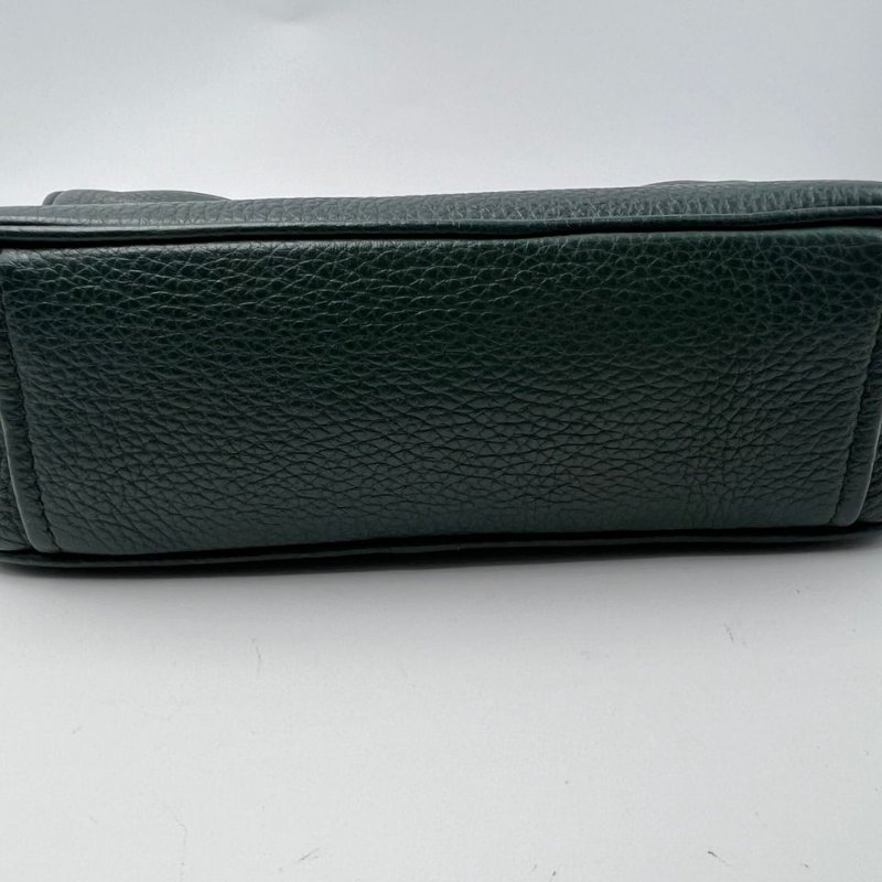 Prada 粒面小牛皮相機包-7