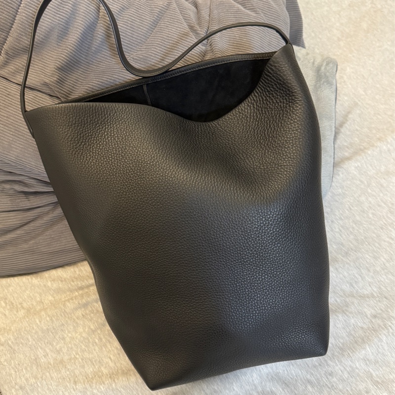 THE ROW 大號黑色水桶包 全新 LARGE-0