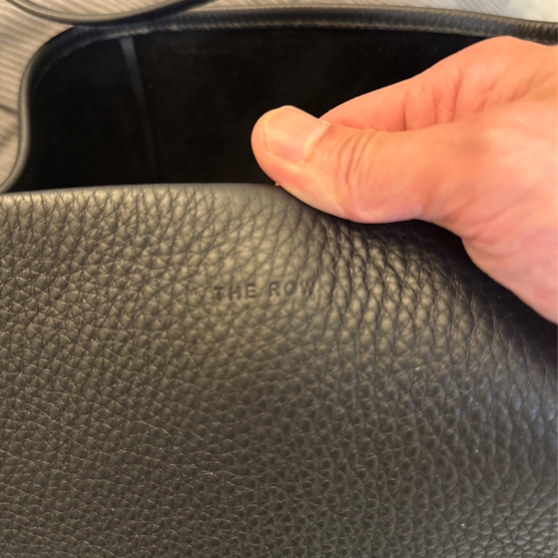 THE ROW 大號黑色水桶包 全新 LARGE-1