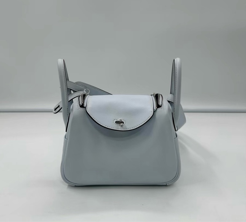 Hermes 愛馬仕 s皮 銀扣 mini Lindy 聖杯藍，z刻-0