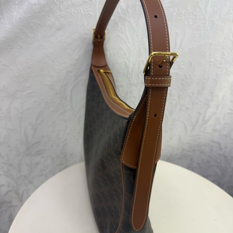 Celine Trimphe Hobo Bag-19