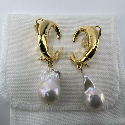 Chloé 復古金巴洛克異形珍珠耳扣