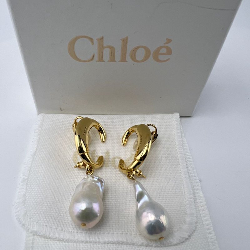 Chloé 復古金巴洛克異形珍珠耳扣-1
