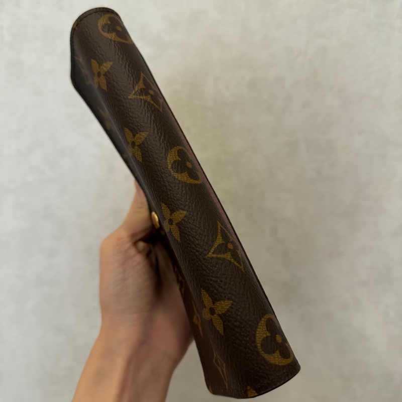 LV 原花金釦內芭蕾粉Sarah長夾M60531-4