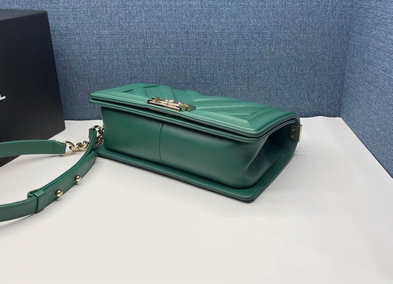 CHANEL金扣中號Leboy 有保卡-2