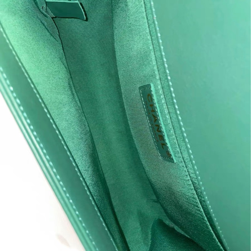 CHANEL金扣中號Leboy 有保卡-6