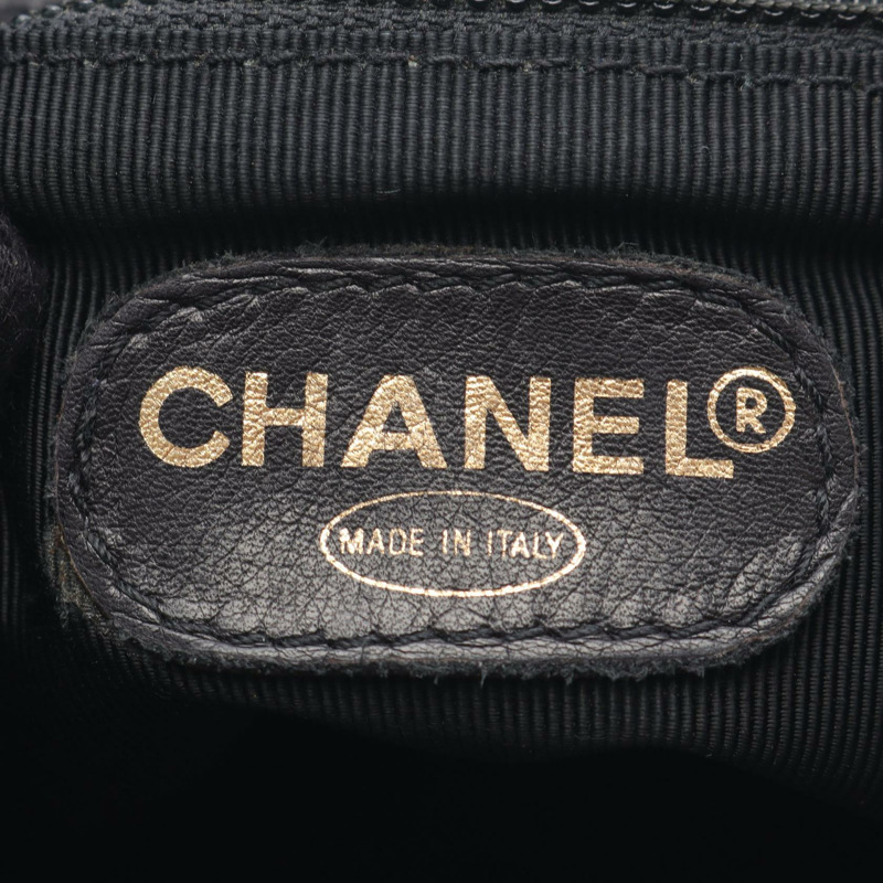 香奈兒 (CHANEL) 三重 COCO 標誌鏈雙肩包，黑色小牛皮，二手女士款，CC 標誌-3