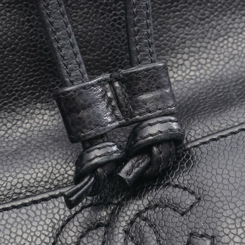 香奈兒 (CHANEL) 三重 COCO 標誌鏈雙肩包，黑色小牛皮，二手女士款，CC 標誌-6