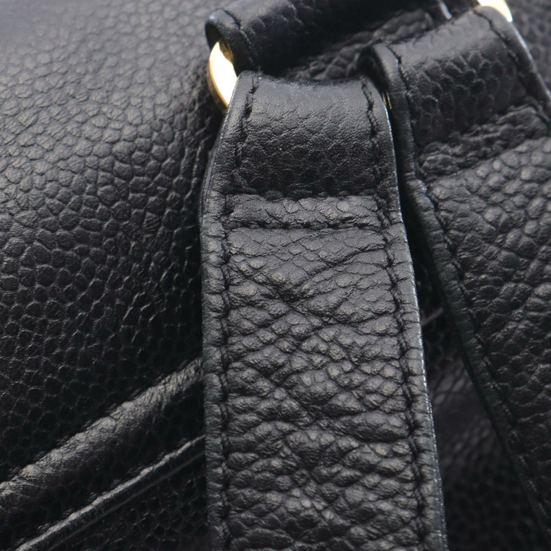 香奈兒 (CHANEL) 三重 COCO 標誌鏈雙肩包，黑色小牛皮，二手女士款，CC 標誌-10