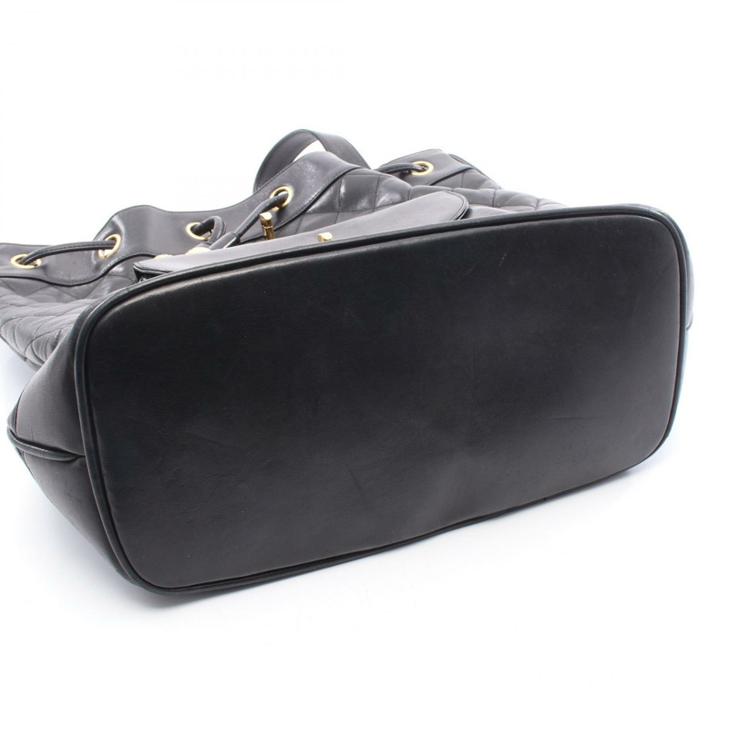 香奈兒 (CHANEL) 絎縫雙肩包，羊皮材質，黑色，二手，女士，金色五金-6