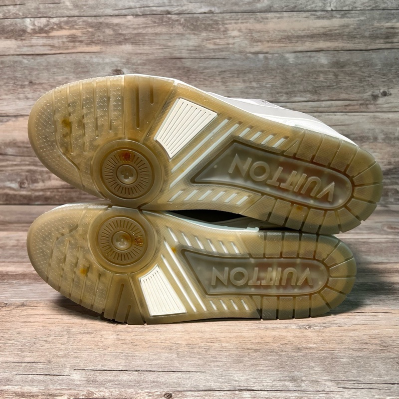 Louis Vuitton路易威登 trainer 灰白 灰色   41碼-5