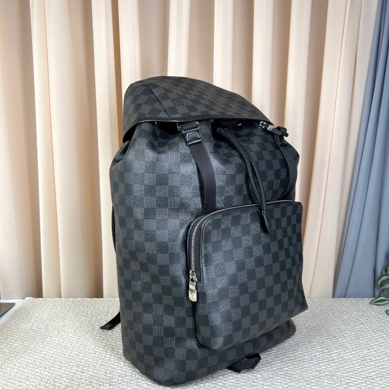 LV路易威登Zack系列黑色棋盤格雙肩包 銀色五金 抽繩設計 容量超大 好看百搭 日常旅遊 出差實用款-2