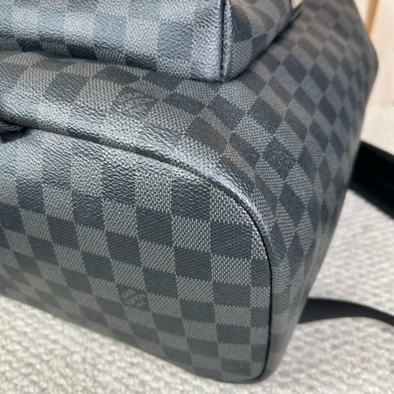 LV路易威登Zack系列黑色棋盤格雙肩包 銀色五金 抽繩設計 容量超大 好看百搭 日常旅遊 出差實用款-9