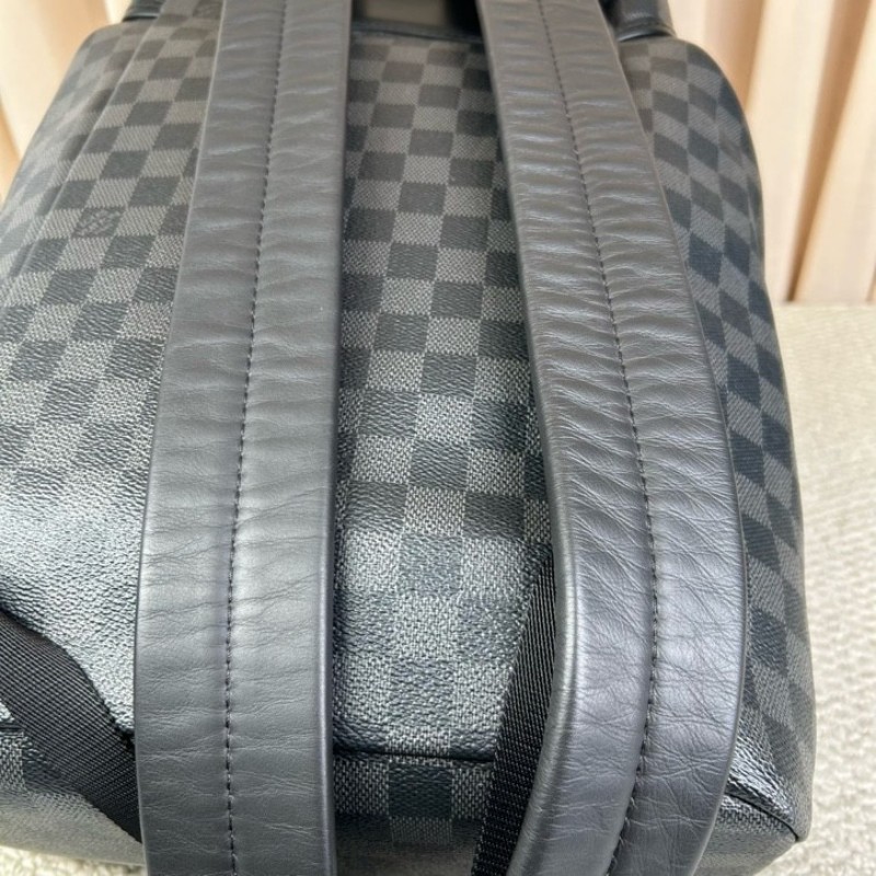 LV路易威登Zack系列黑色棋盤格雙肩包 銀色五金 抽繩設計 容量超大 好看百搭 日常旅遊 出差實用款-18