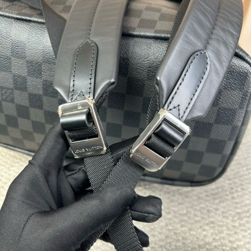 LV路易威登Zack系列黑色棋盤格雙肩包 銀色五金 抽繩設計 容量超大 好看百搭 日常旅遊 出差實用款-19