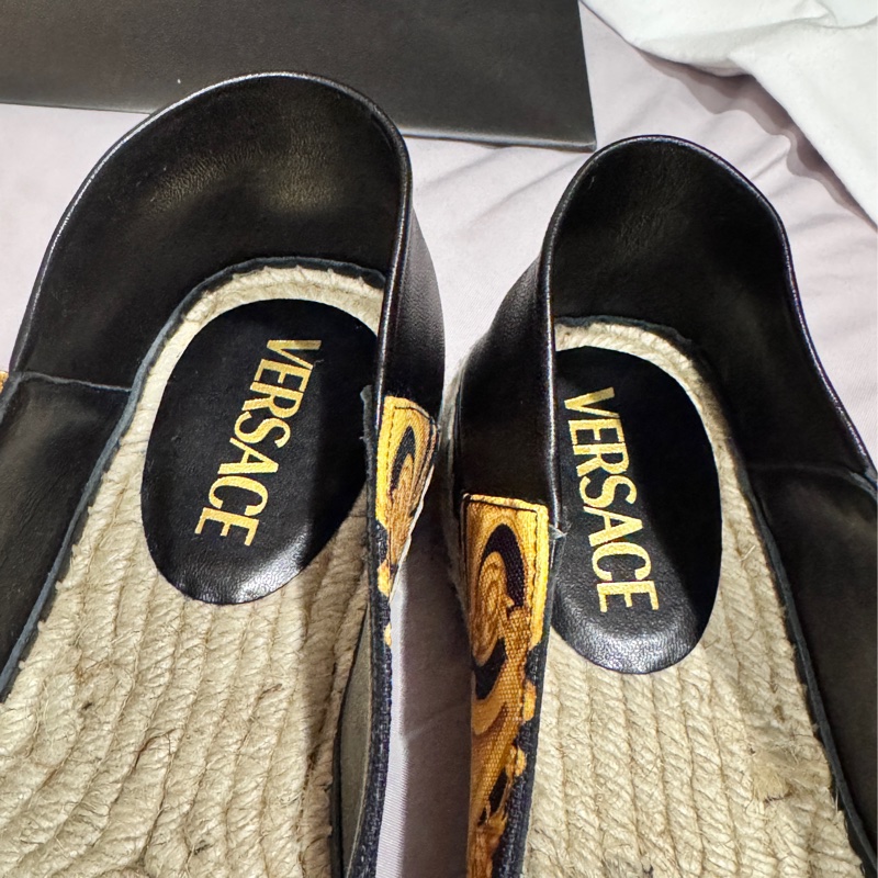全新40號 凡賽斯 Versace 巴洛克女王頭草編懶人鞋-5
