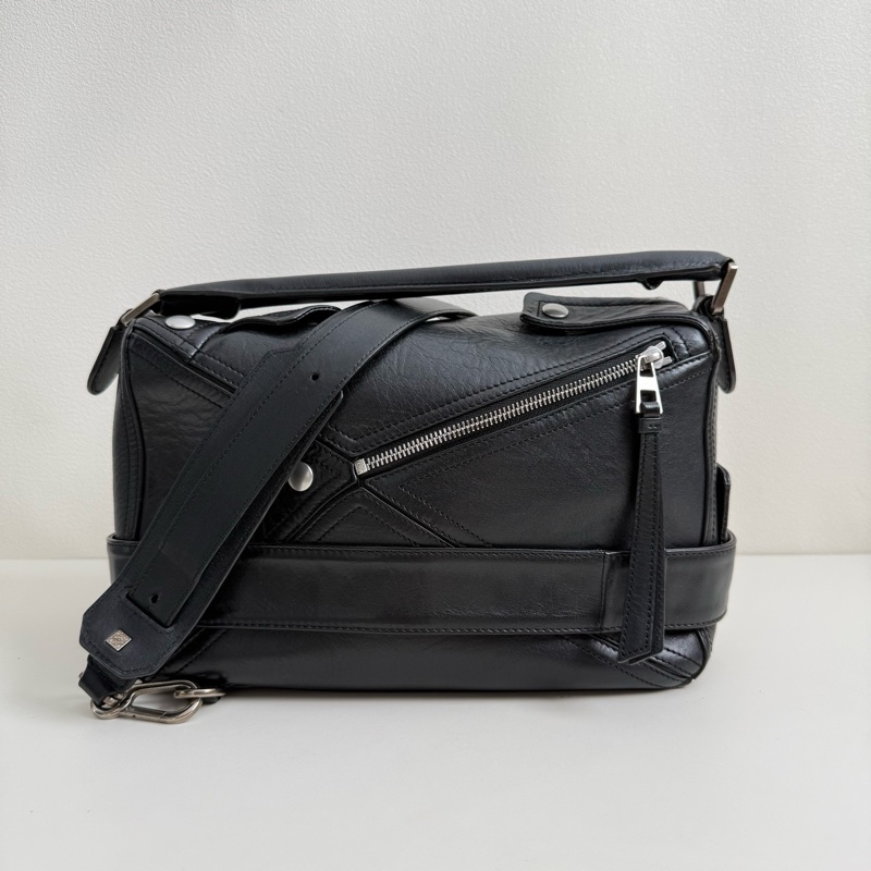 puzzle 機車包 LOEWE羅意威 Puzzle 機車黑色牛皮斜挎包 銀扣-2