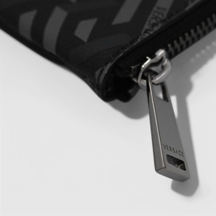 全新 VERSACE凡賽斯手拿包 護照包 腰包-4