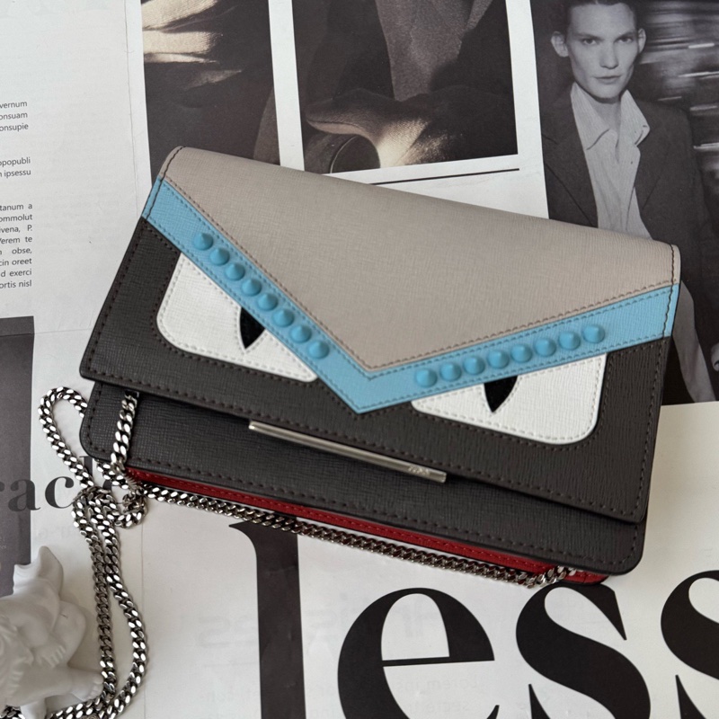 芬迪 Fendi 小惡魔鏈條包 底長19cm  🈚附件-1