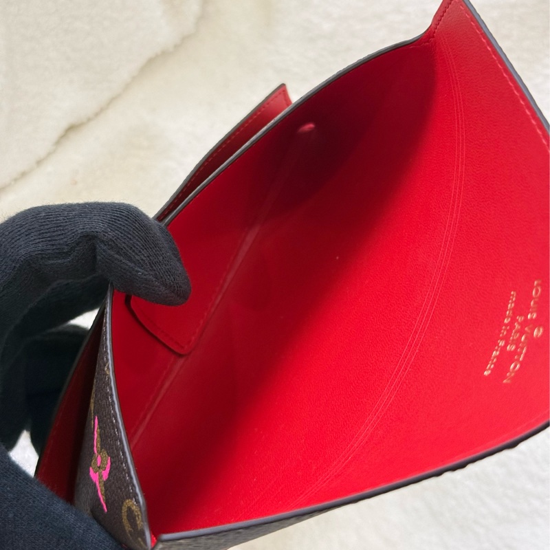 (情人節限定款💝）Lv愛心硬箱信封子母手提單肩斜背包 專櫃二十幾萬-16