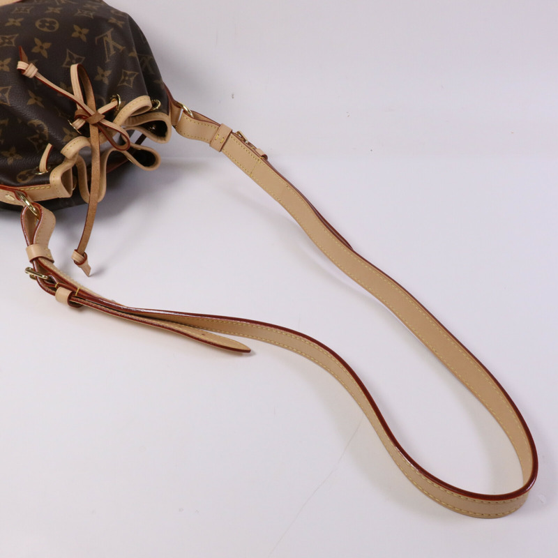 LOUIS VUITTON Monogram Noe BB金扣肩背袋-7