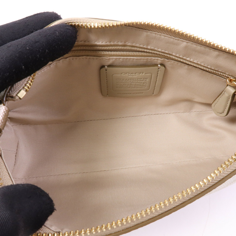 COACH 帆布Charlotte Signature金扣肩背袋-4