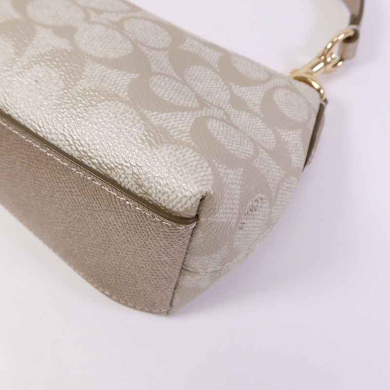 COACH 帆布Charlotte Signature金扣肩背袋-9