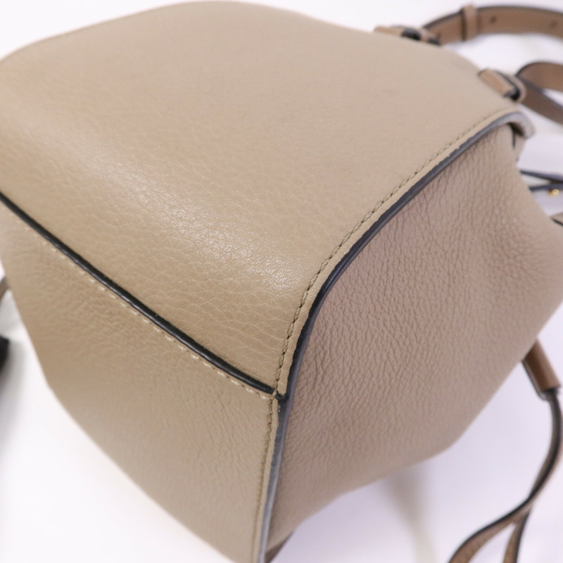 LOEWE 牛皮皮革Hammock Mini金扣手挽肩背兩用袋-9