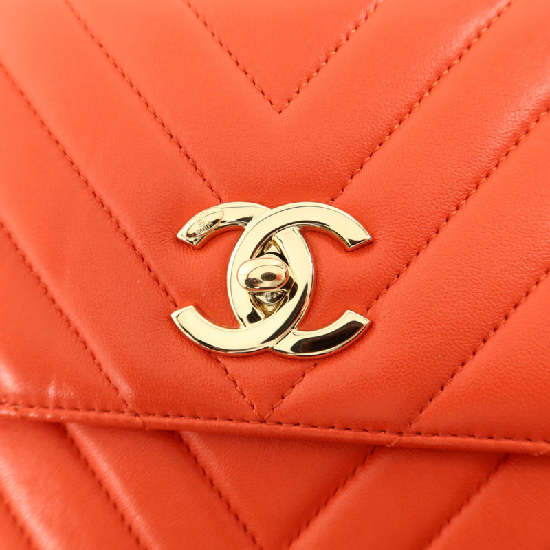 CHANEL 羊皮皮革Trendy CC Chevron Wallet On Chain金扣鏈帶肩背袋-10