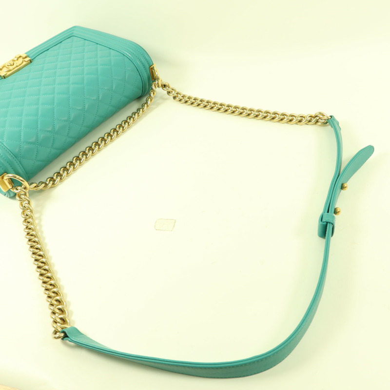 CHANEL 羊皮皮革Boy 28金扣鏈帶肩背袋-8