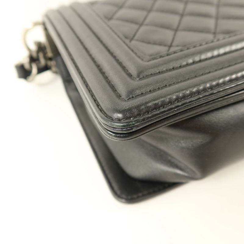 CHANEL 羊皮皮革Boy 25銀扣鏈帶肩背袋-14