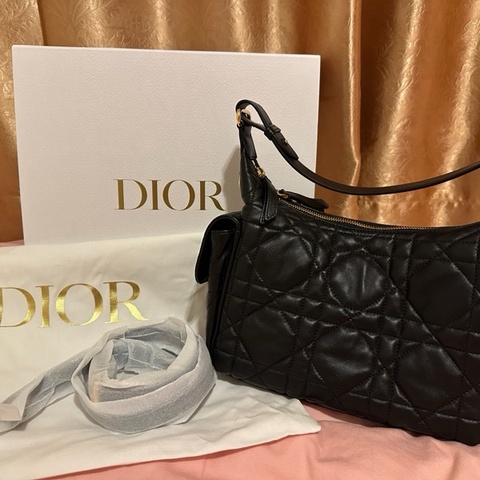 ［99新］Dior Medium D-Dream Bag✨