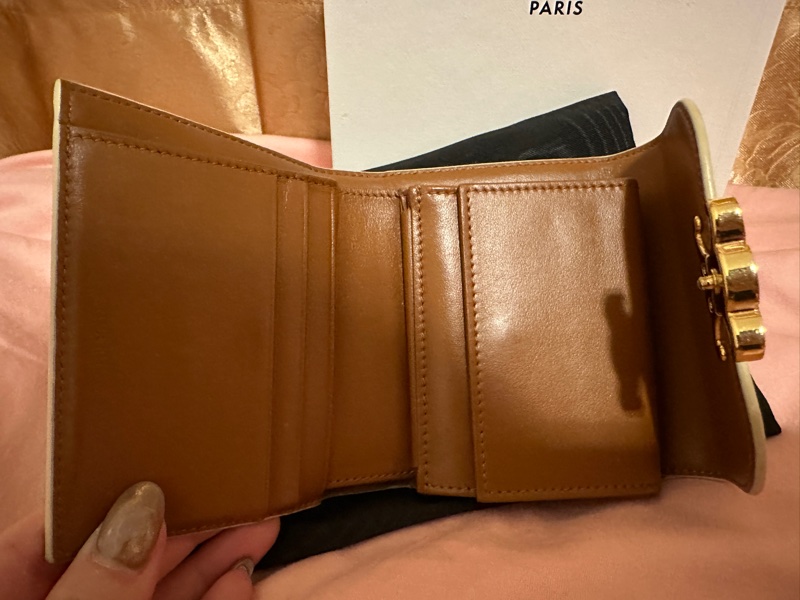Celine triomphe wallet 白色老花凱旋門皮夾/短夾-2