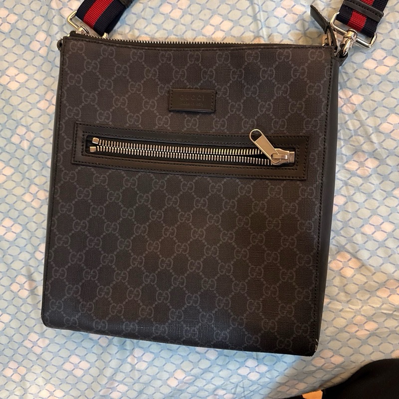 CuGGi 男用側背包-0