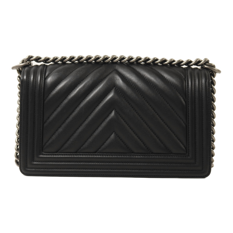 CHANEL 牛皮皮革Boy 25銀扣鏈帶肩背袋-1