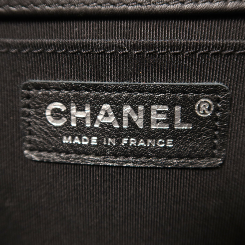 CHANEL 牛皮皮革Boy 25銀扣鏈帶肩背袋-5