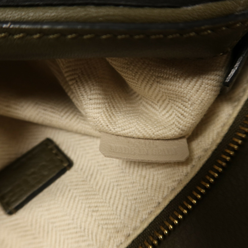 LOEWE 牛皮皮革Mini Puzzle金扣手挽肩背兩用袋-6