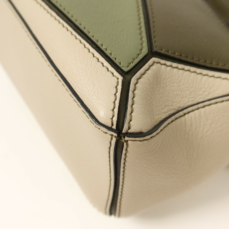 LOEWE 牛皮皮革Mini Puzzle金扣手挽肩背兩用袋-12