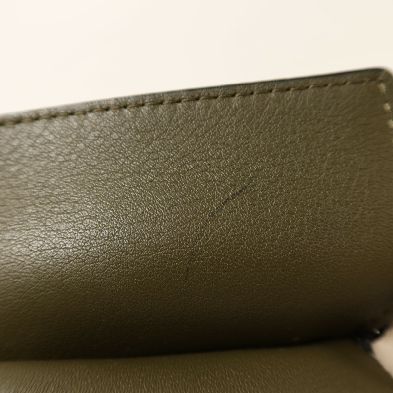 LOEWE 牛皮皮革Mini Puzzle金扣手挽肩背兩用袋-15