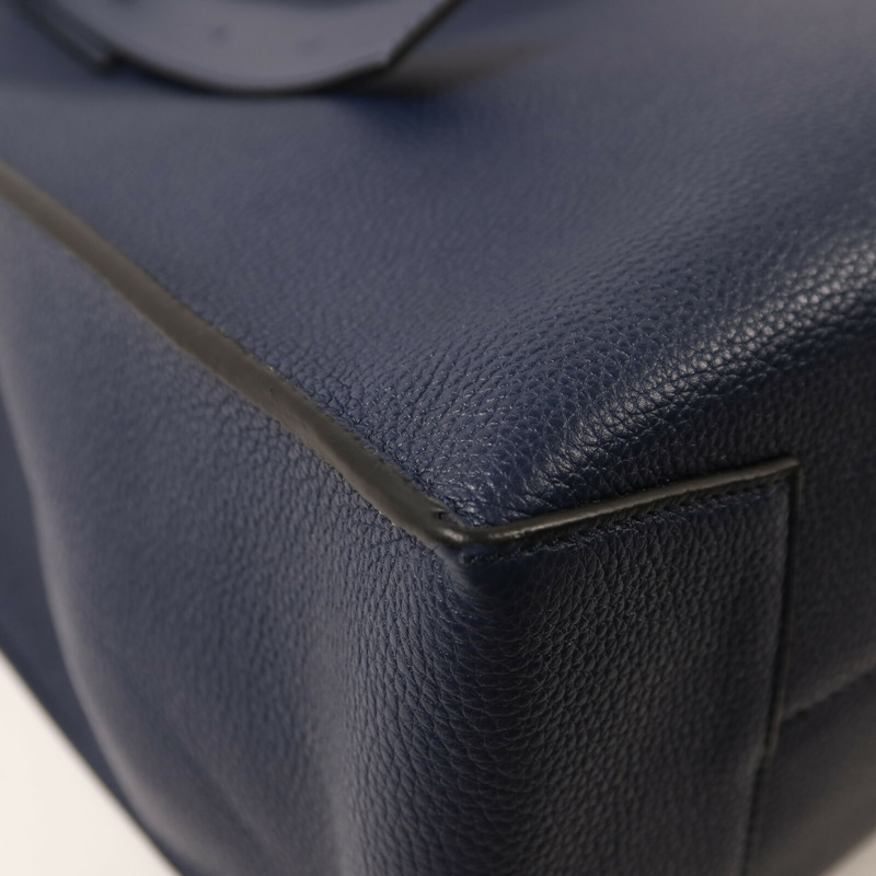 LOEWE 牛皮皮革Buckle Horizontal Tote銀扣手挽袋-10