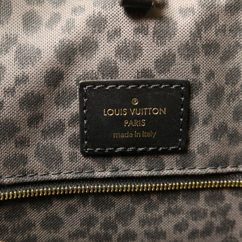 LOUIS VUITTON Monogram Giant Wild at Heart Capsule OnTheGo GM金扣手挽肩背兩用袋-5