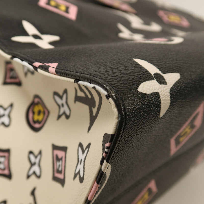 LOUIS VUITTON Monogram Giant Wild at Heart Capsule OnTheGo GM金扣手挽肩背兩用袋-10