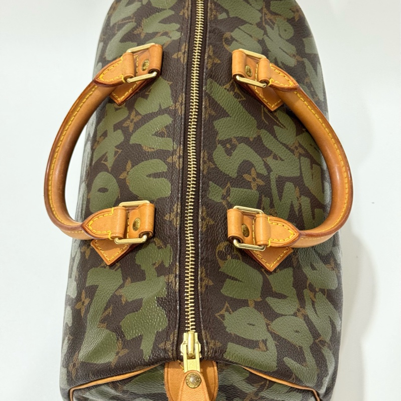 Louis Vuitton Graffiti Speedy Limited Edition 🪖-17
