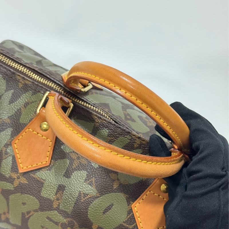 Louis Vuitton Graffiti Speedy Limited Edition 🪖-21