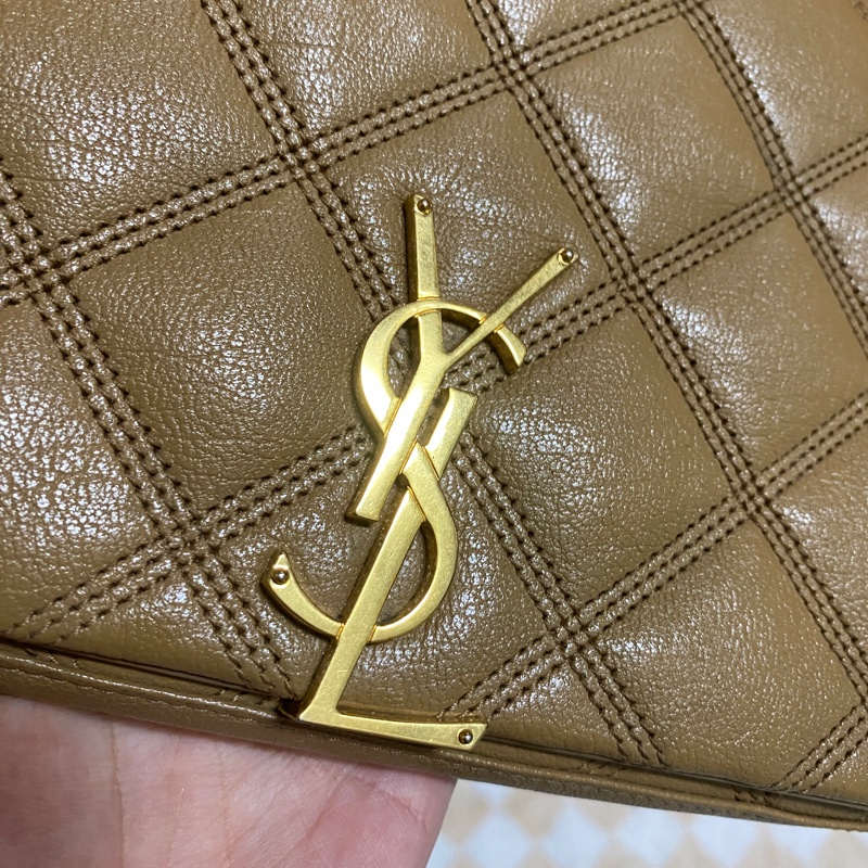 YSL奶茶色 小羊皮 BECKY WOC 菱格紋肩背包/斜背包-1